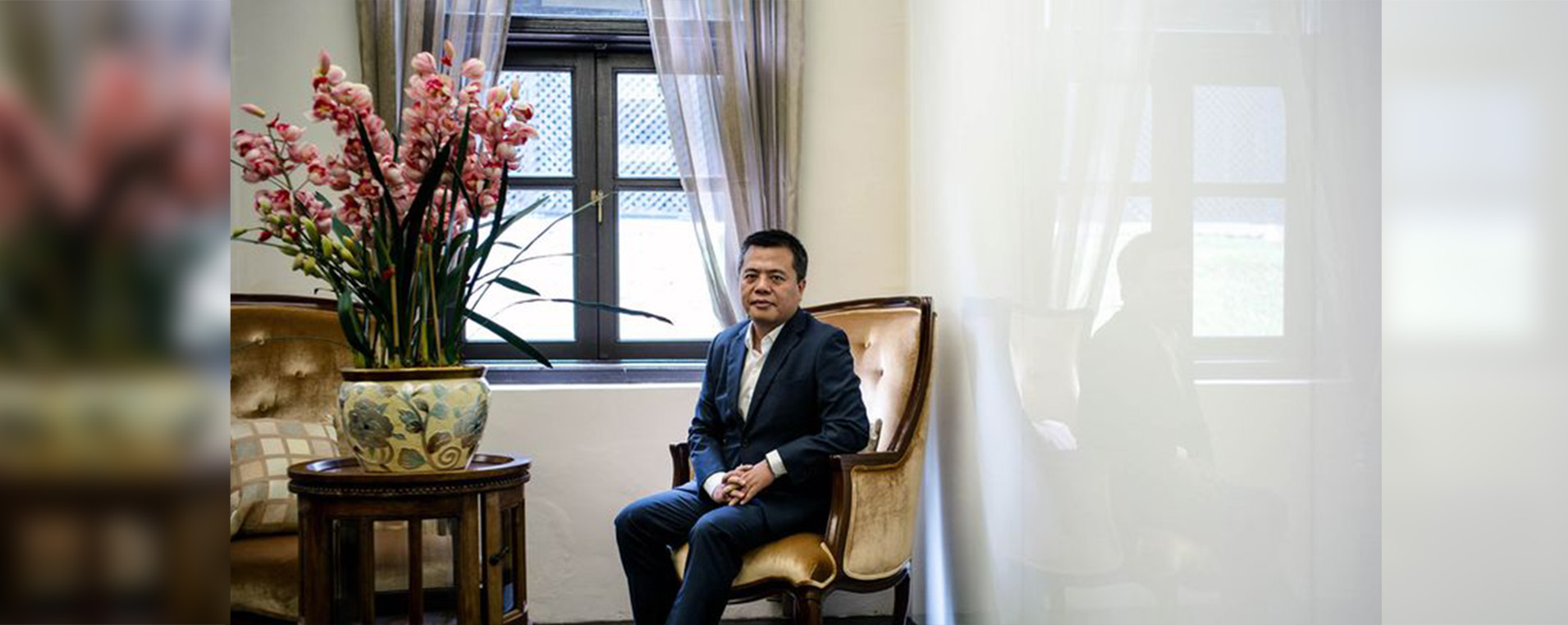 Bloomberg: 互联网亿万富翁的神秘失踪